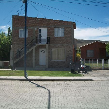 Hospedaje "San Andres" Gobernador Gregores Exterior photo